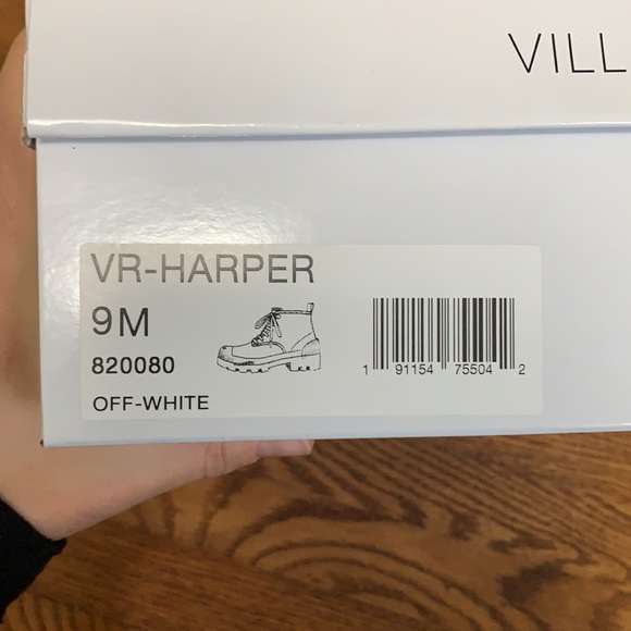 NWT super cool Villa Rouge Harper Boots - Picture 8 of 8